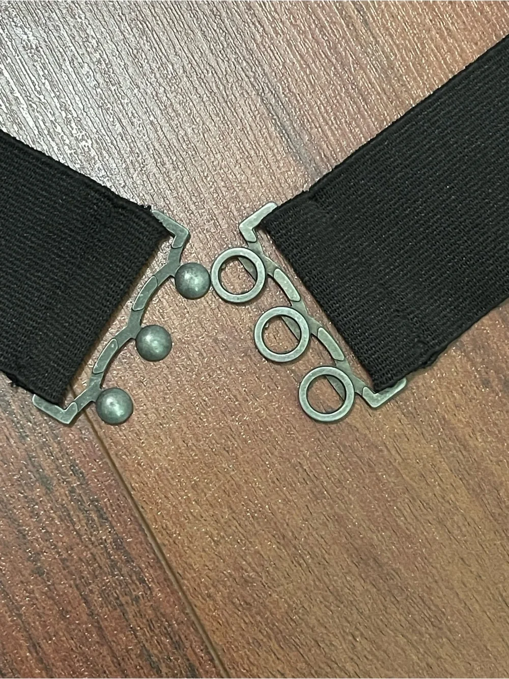 Vintage elastic silver clip waist belt band, black with pewter metal 90’s goth